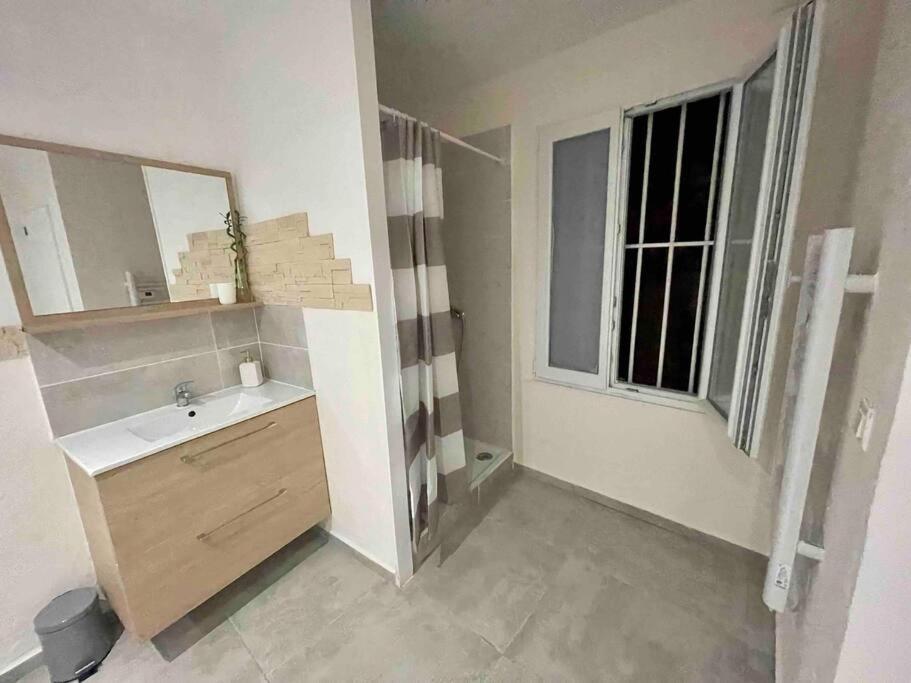 Toulon: Superbe Appartement Atypique 2 Chambres Exterior foto